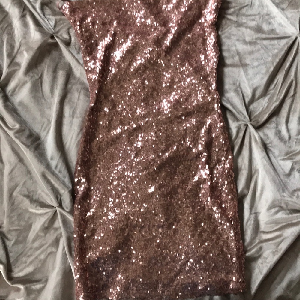 sparkly dress !!!